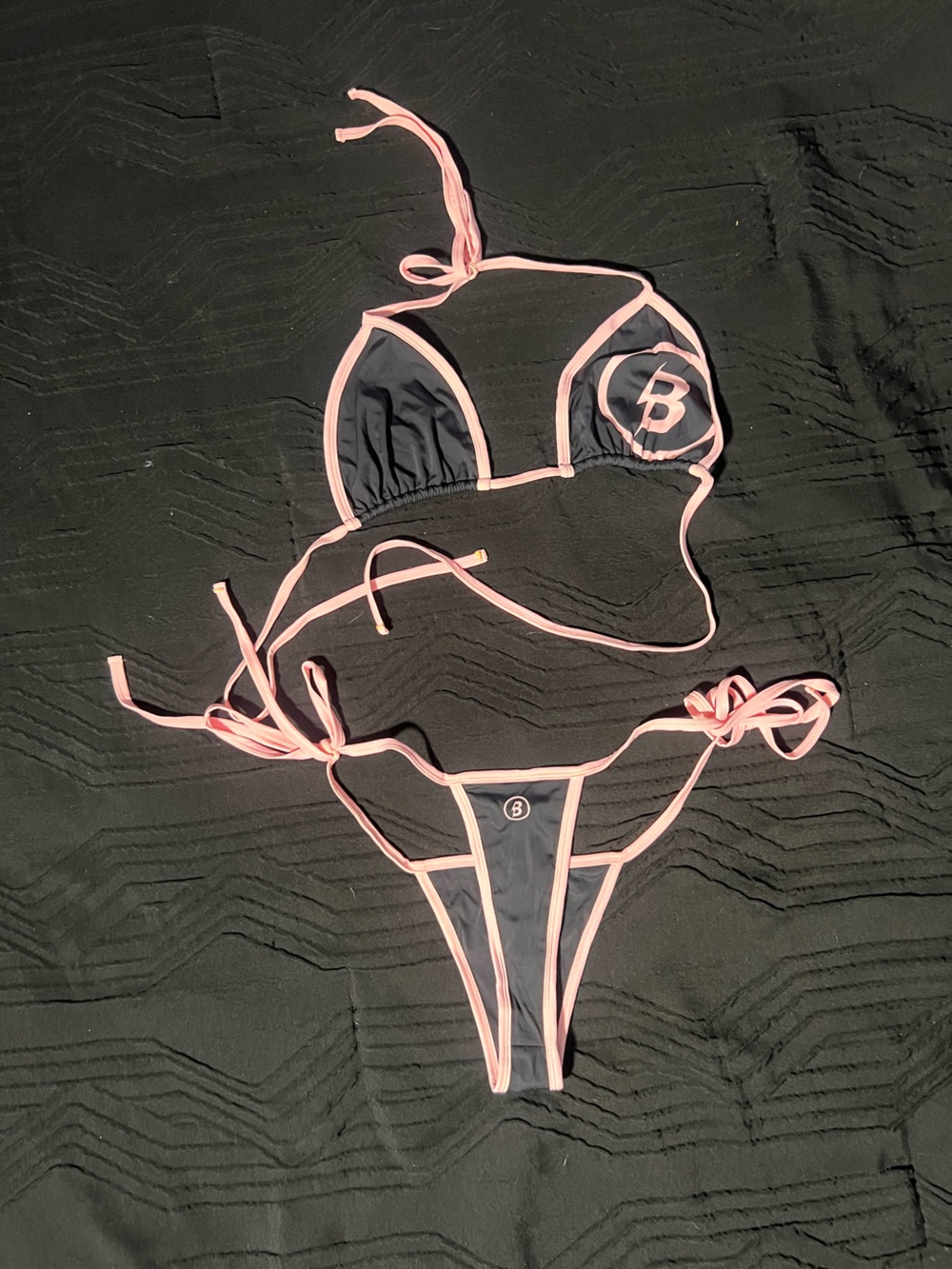 Body By Raven Tracy Black&Pink Bikini Set - RARE - Picture 3 of 6